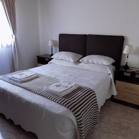 Meridiano68 Apartment ウシュアイア エクステリア 写真